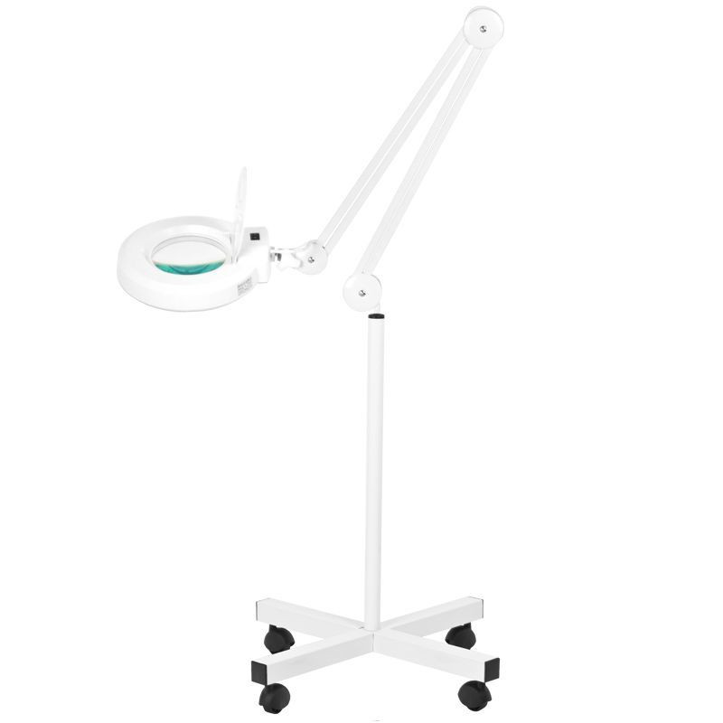 LED suurentava lamppu S4 + jalusta