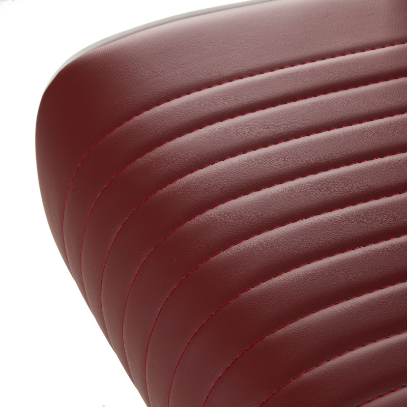 Gabbiano Visionerio barber chair red chrome frame