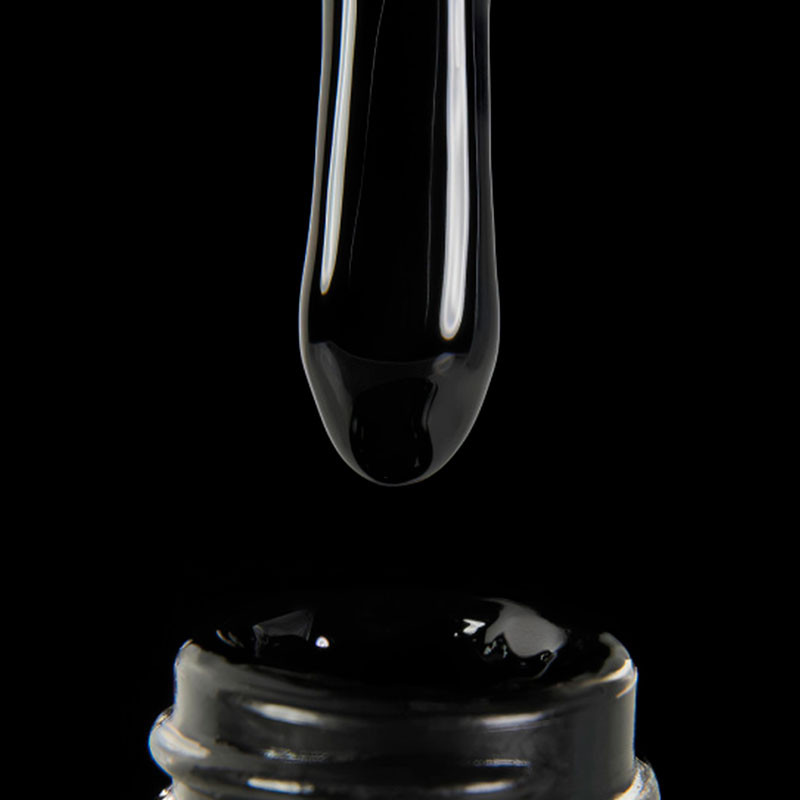 Leimauslakka – DARK – 01 musta STICKY, 10 ml