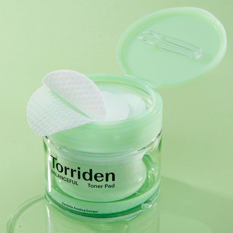 Hüpoallergeensed toonerikettad Centella ja LHA-ga, PHA-hapetega Balanceful Cica Toner Pad Torriden –  60 Pcs