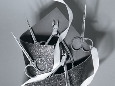 Scissors or Nippers — Which to Choose for Manicure